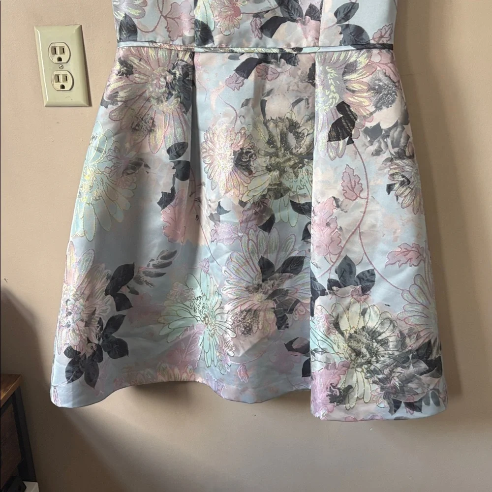 Tahari ASL Pastel Watercolor Floral Brocade A-Line Fit & Flare Dress Size 6 - Picture 4 of 10